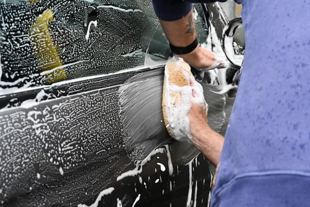 Echipa noastră de tehnicieni detailing auto profesionisti
